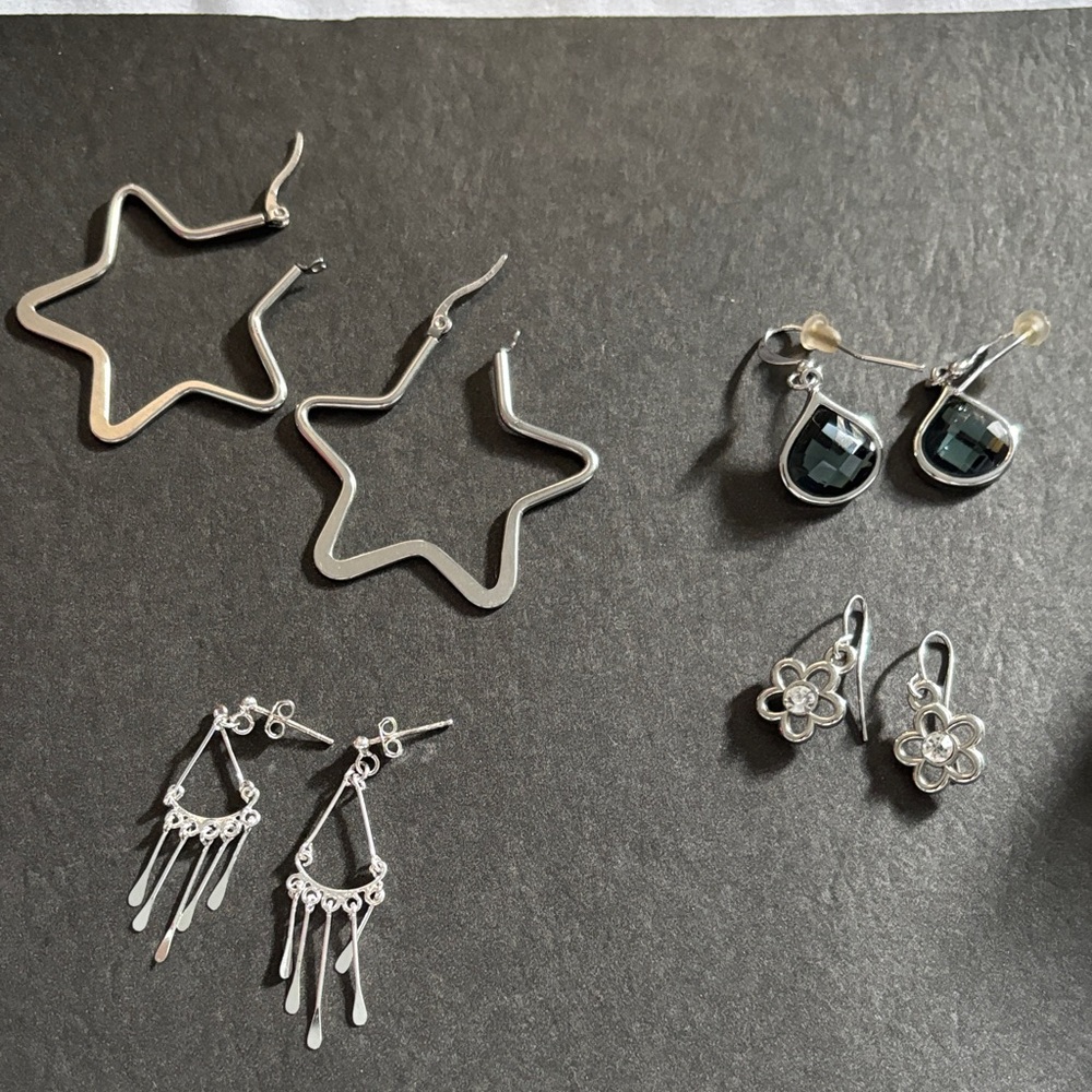 Dangle earrings, silver